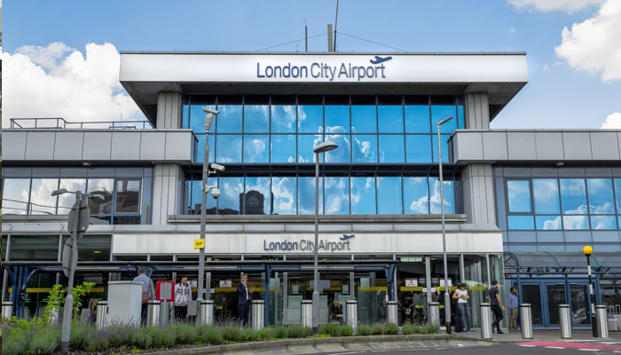 London City airport chauffeur transfer